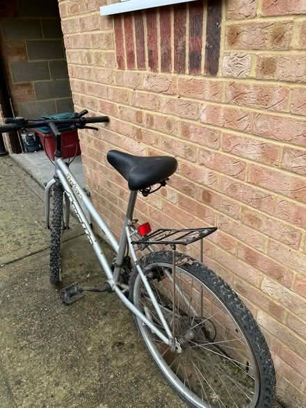 Photo of free Woman’s Bicycle (Heston UB2) #3