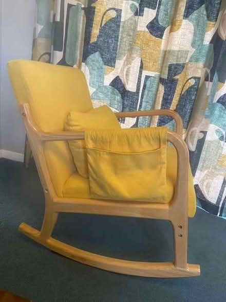 Photo of free Rocking chair (GU14) #2