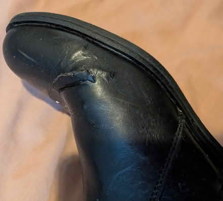 Photo of free Black women's boots, 8.5 (Greenlake) #3