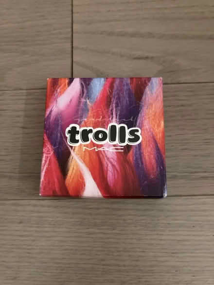 Photo of free Mac Trolls compact powder/highliter (Kennedy/16th in Markham) #1
