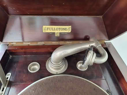 Photo of free Cabinet gramophone (Biggar ML12) #3