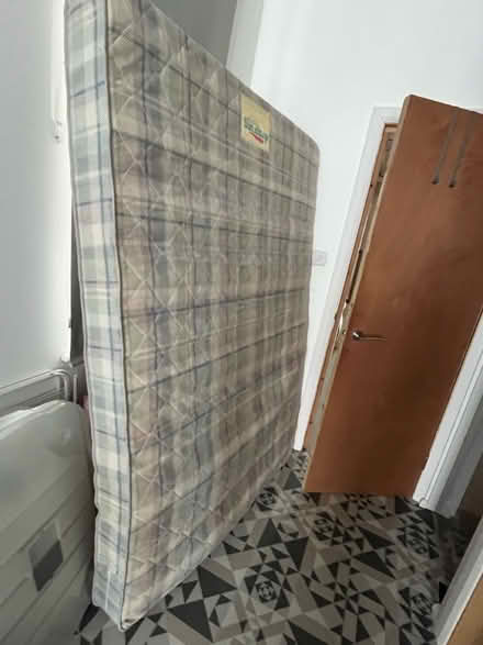 Photo of free Airsprung, clean double mattress (Staines TW18) #3