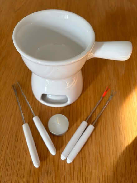 Photo of free Small ceramic fondue set (Craiglockhart EH14) #1