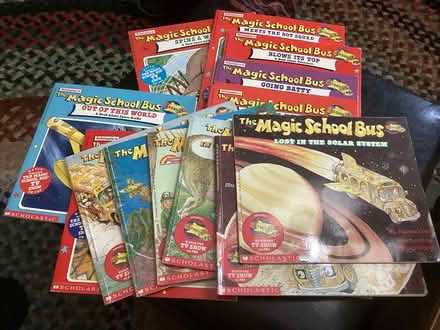 Photo of free Lots of magic school bus books (Northwest Seattle, phinney) #1