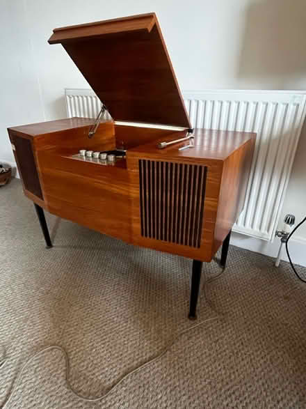 Photo of free Vinyl Chest (Needs TLC) (Lewes City centre) #1