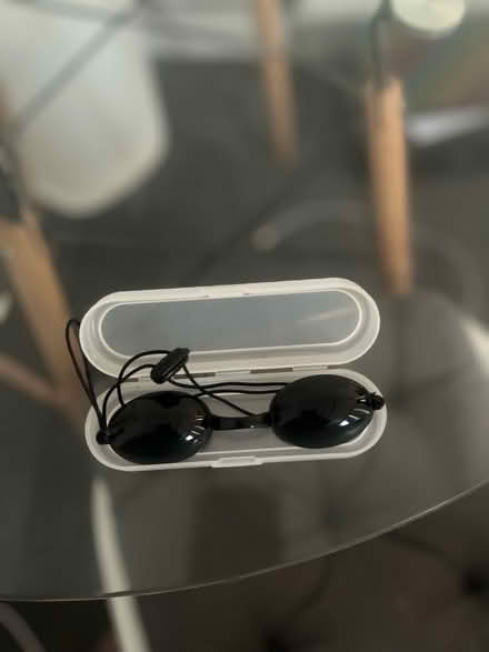 Photo of free Light therapy mask (Camberwell, SE5) #3