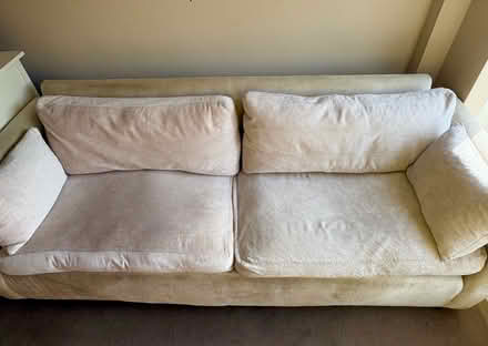 Photo of free Sofa Workshop sofa (Tinshill LS16) #3