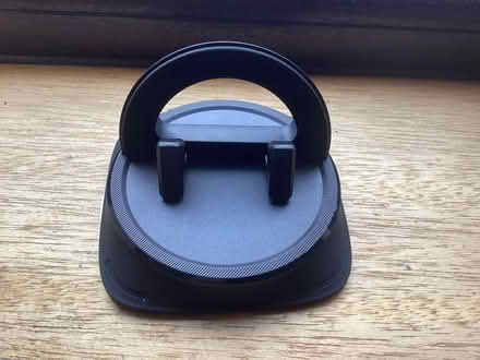 Photo of free Mobile Phone Holder (Plean FK7) #1