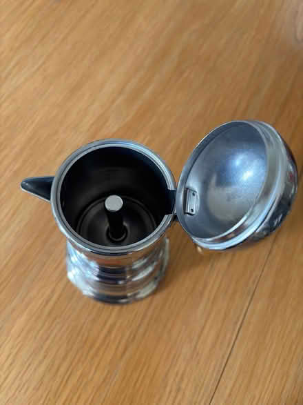 Photo of free Coffee stove percolator (Craiglockhart EH14) #2
