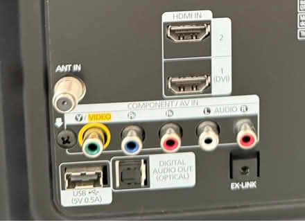 Photo of free 43” Samsung TV (Essex) #3