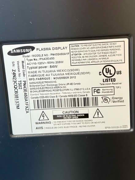 Photo of free 43” Samsung TV (Essex) #2