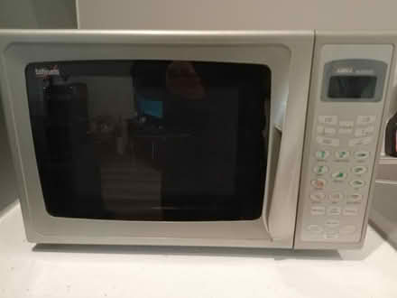 Photo of free Microwave (Trowbridge north BA14) #1