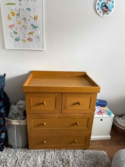 Photo of free Chest of drawers/baby change unit (Billericay CM12) #2