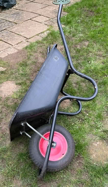 Photo of free Wheelbarrow (Thrapston) #2