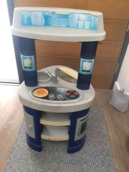 Photo of free Toy Sink/Cooker (Yateley GU46) #1