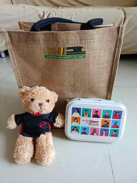 Photo of free Bag, food container, soft toy (Jurong east) #1
