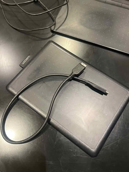 Photo of free Two Pen Tablet Wacon (E179SX) #2