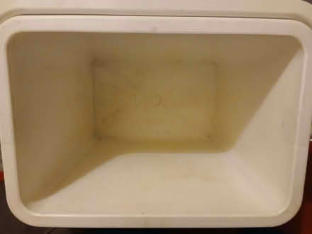 Photo of free Cool box (The Green SY7) #2