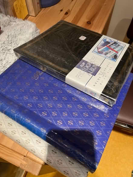 Photo of free Unused photo albums (Pyrford GU22) #1