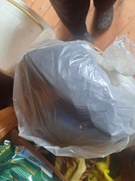 Photo of free Tent - no poles or pegs (New town CO2) #4