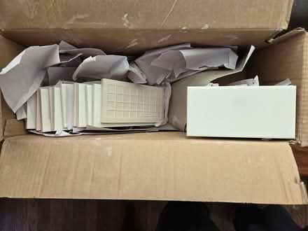 Photo of free 25 white subway tiles (Hyde Park near Milton) #1