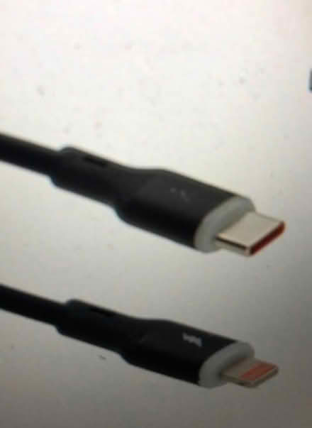 Photo of Lightening to usb C cable (N19 archway) #1