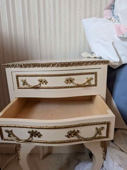 Photo of free Dressing table / desk, drawer units, cream,can take gold off (Mulbarton NR14) #2