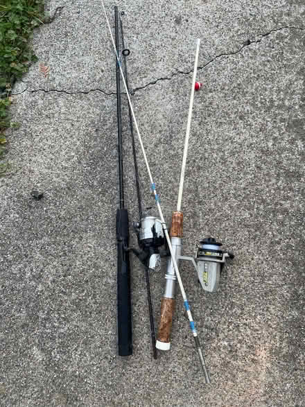Photo of free fishing gear (Pleasanton, Jensen tract) #1