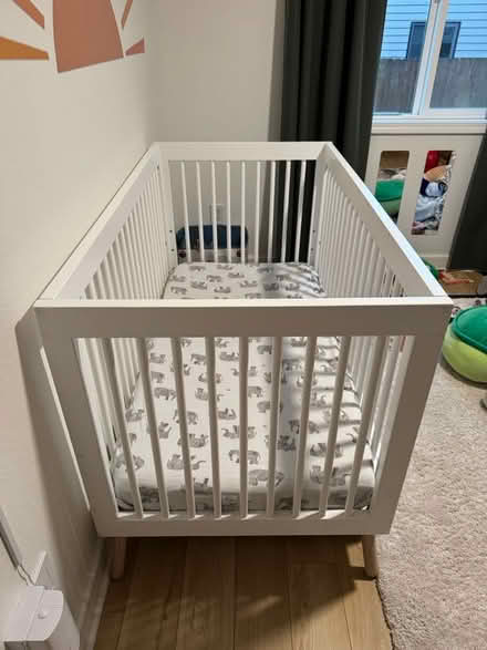 Photo of free Baby Crib (Fishers landing Vancouver) #1
