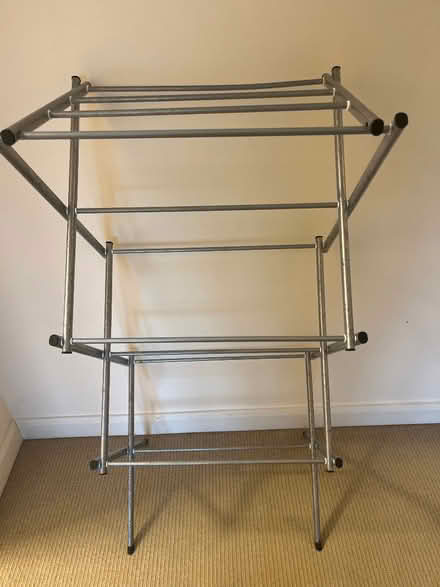 Photo of free Small washing line (Fairfield Park) #2