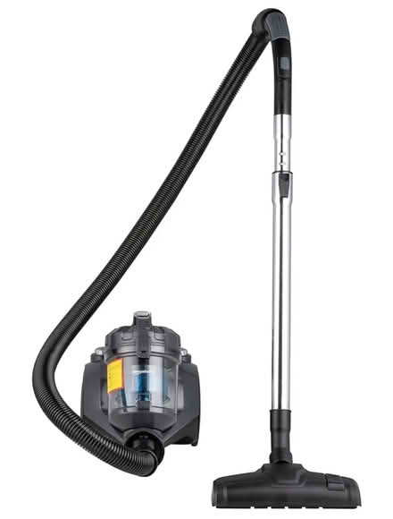 Photo of free Amazon basics vacuum cleaner (NW7 (Mill Hill)) #1