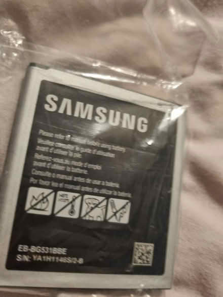 Photo of free Samsung phone battery (SE20) #1