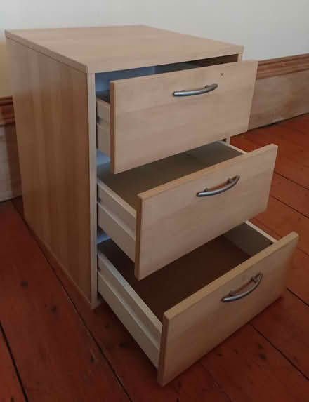 Photo of free Bedside cabinet (Bruntsfield EH10) #2