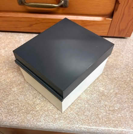 Photo of free Box of Index Cards (Draycott GL11) #2