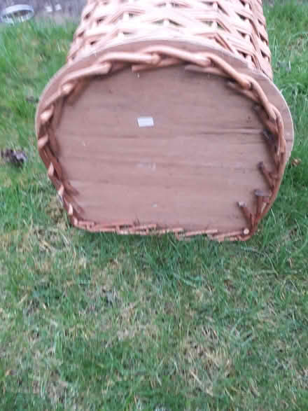Photo of free Wicker cat basket (Princes Risborough HP27) #3
