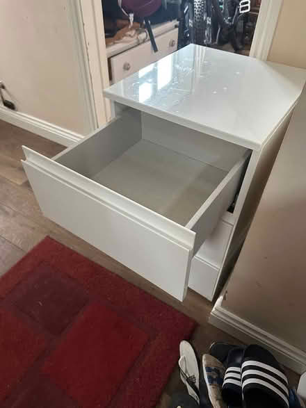 Photo of free 3 drawer chest of drawers (Upper Wolvercote OX2) #1