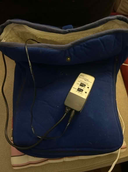 Photo of free Foot warmer and massager (Hanworth RG12) #1