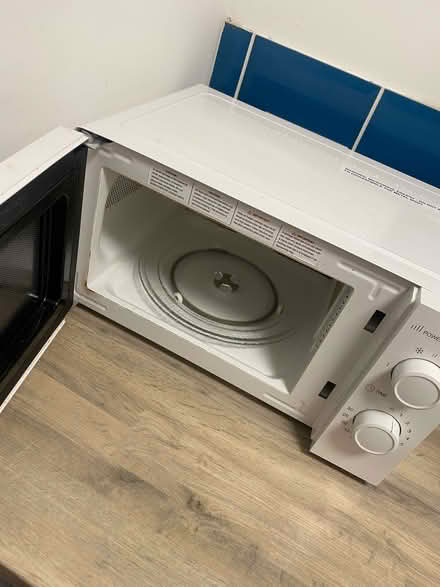 Photo of free Microwave (City of Bristol BS4) #2
