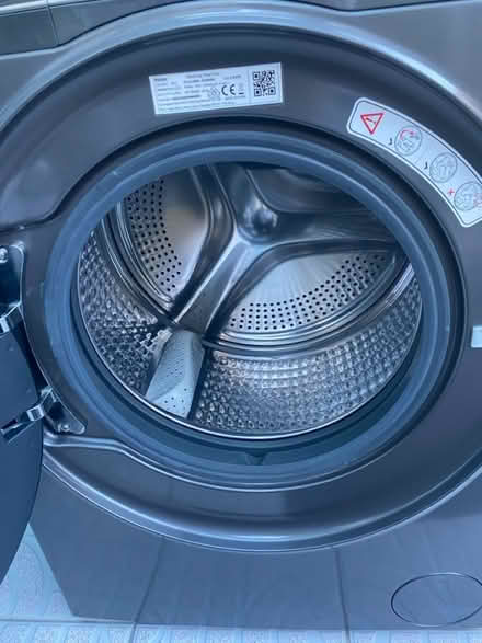 Photo of free 9 kg washing machine (Whyteleafe) #4