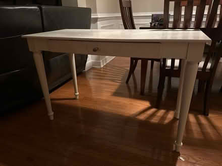Photo of free Desk (Maple Lawn) #2