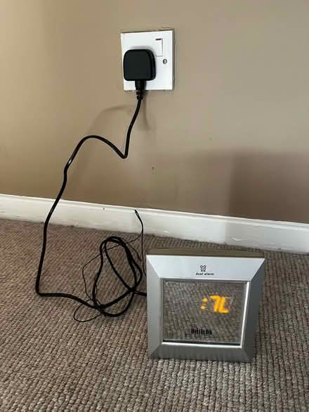 Photo of free Philips elegant clock radio (fully working) (Bampton OX18) #1