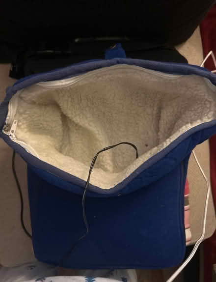 Photo of free Foot warmer and massager (Hanworth RG12) #3