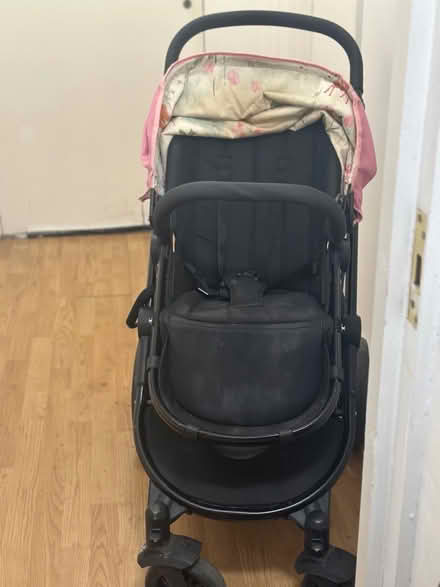Photo of free Stroller (CR2) #1