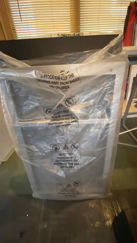 Photo of free Corner desk (Mill Lane crowborough TN6) #4