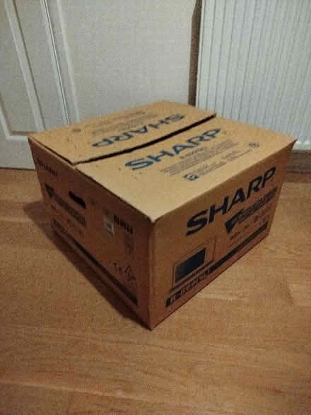 Photo of free Sturdy Cardboard Box (Catton NR6) #2