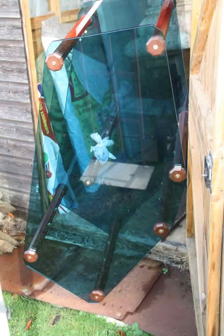 Photo of free Stands Unique HIFI TV stand (East Hanney OX120) #4