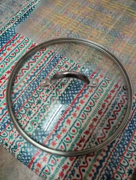 Photo of free Glass pot lid (Notting Hill W11) #1