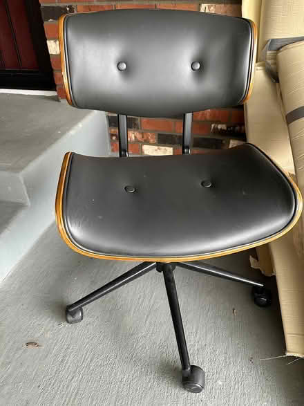 Photo of free chair (Clear Lake) #1
