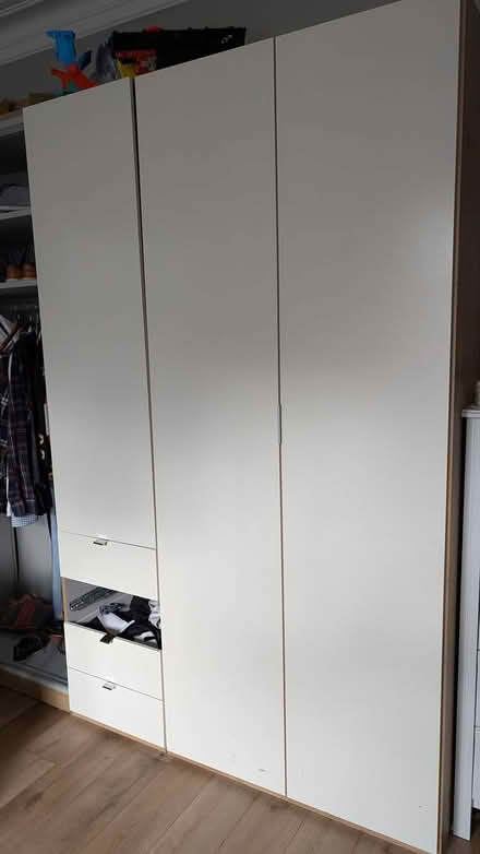 Photo of free 250cm wide sliding door wardrobe (LS29 6FD) #1