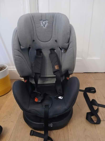 Photo of free Car seat baby to age 5 (Mirfield) #1